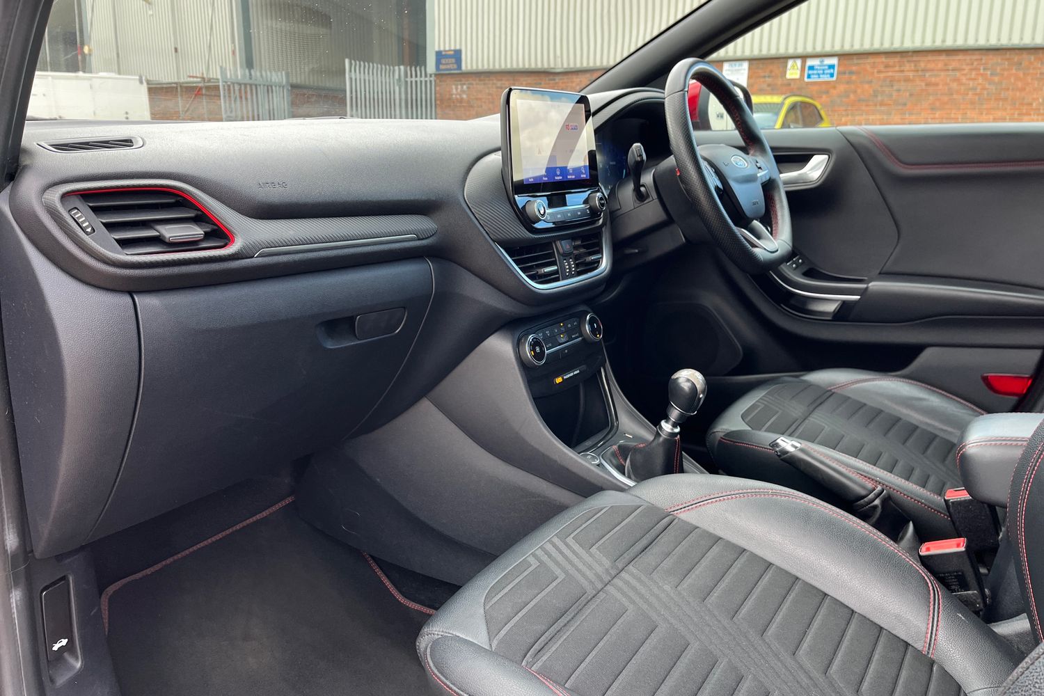 Ford Puma Photo 17