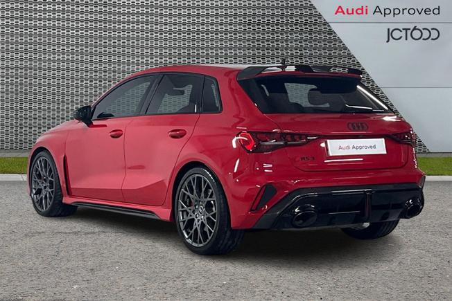 AUDI RS3 Photo 3