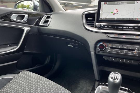Kia Ceed Photo autoimg-283436235cafc29438ab1a95215b666764a6d0e8.jpg