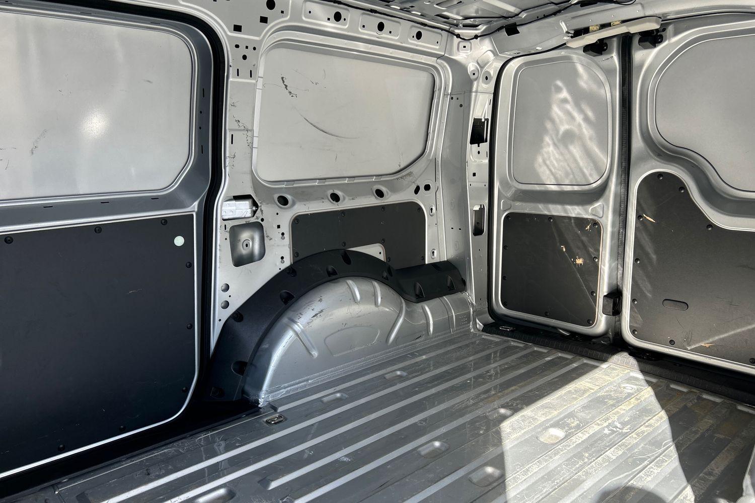 Ford TRANSIT CONNECT Photo 4