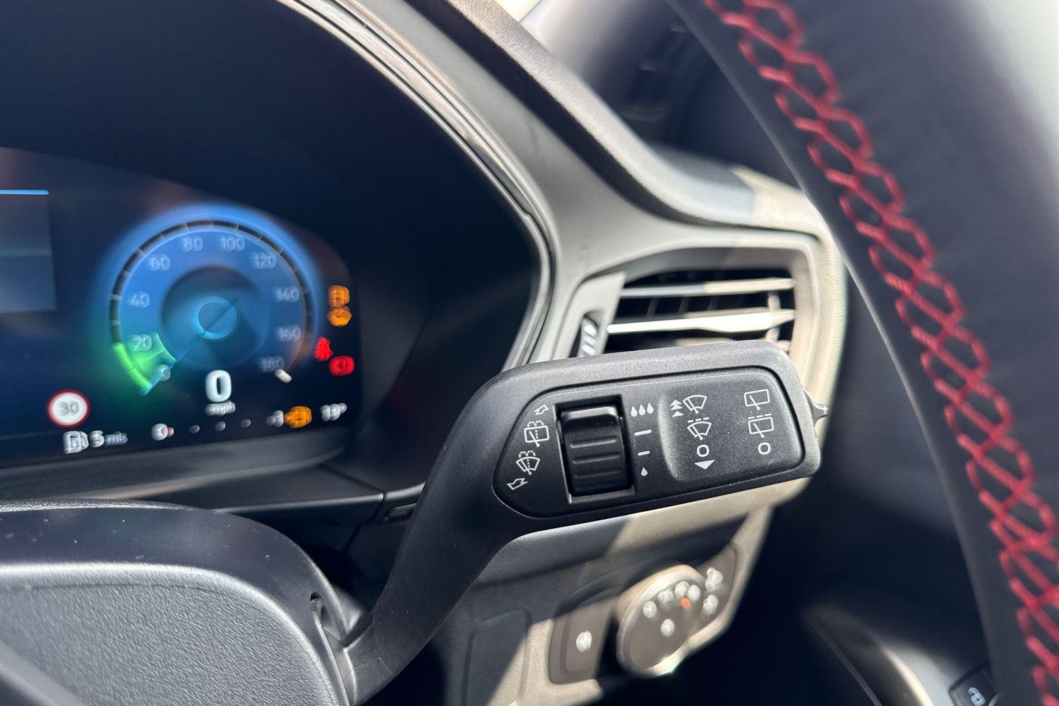Ford FOCUS Photo 14