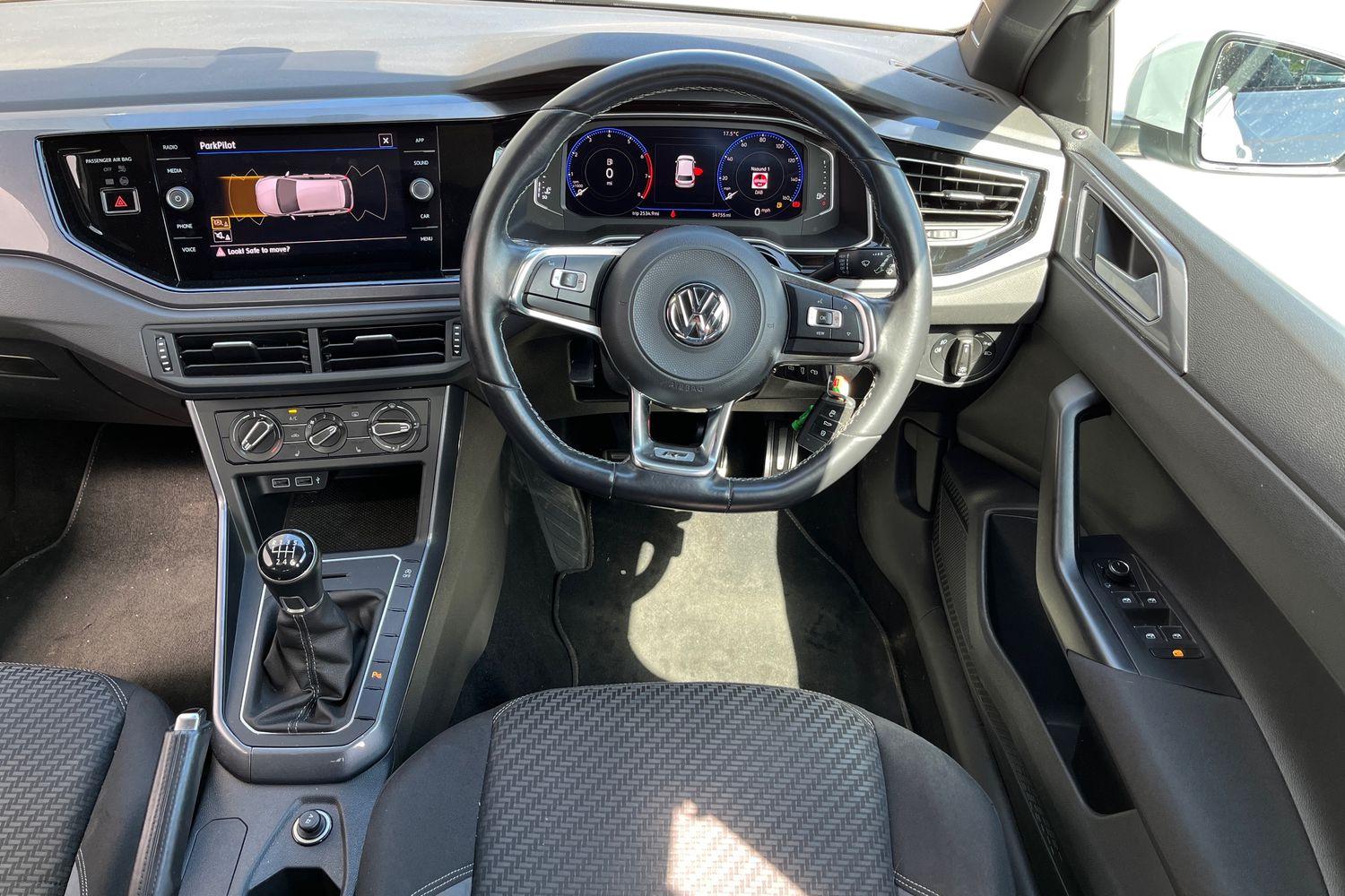 Volkswagen POLO Photo 10