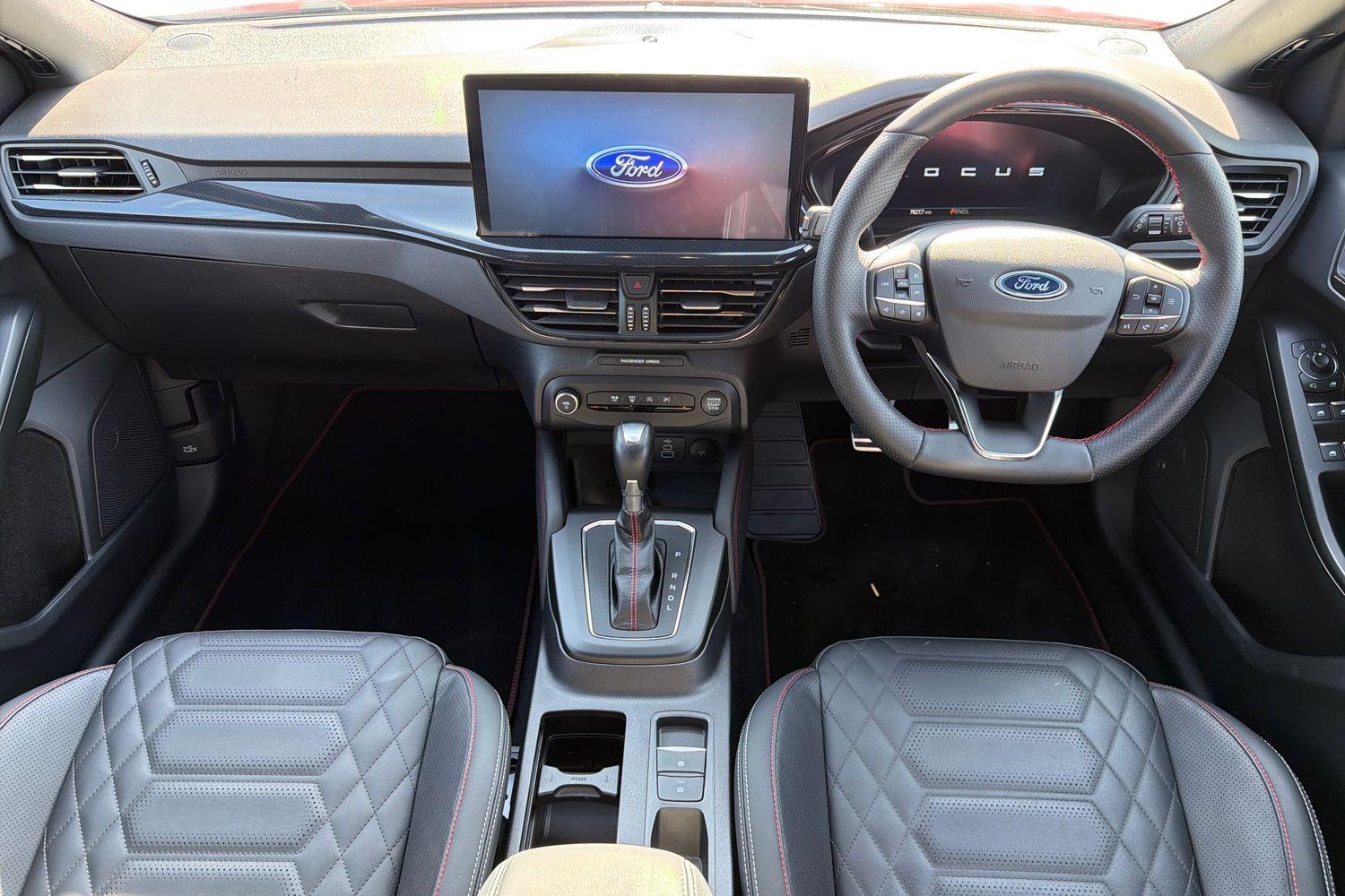 Ford FOCUS Photo 9