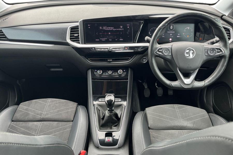 Vauxhall GRANDLAND Photo autoimg-283f51ac8fc72887965d1cddeab0b6eddad2f100.jpg