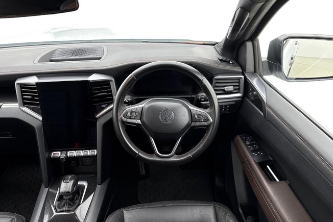 VOLKSWAGEN Amarok Photo 11