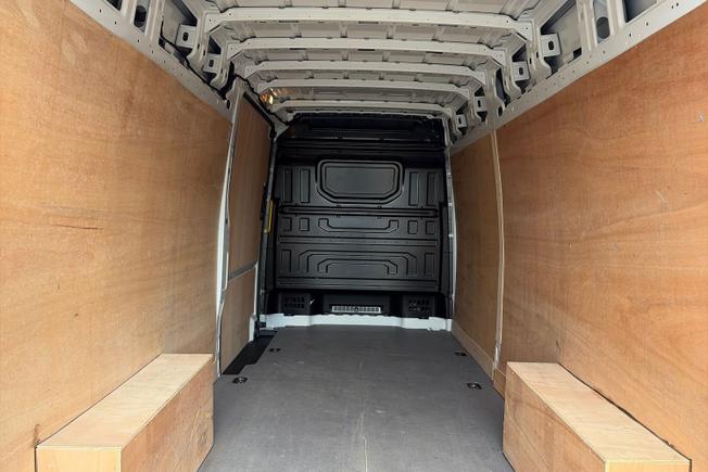 Volkswagen Crafter Photo 12