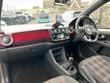 Volkswagen up! Photo 32