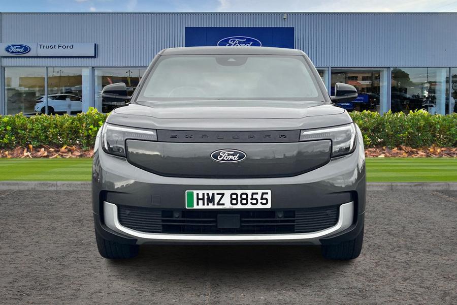 Ford Explorer Photo autoimg-2854eebf473cbadf50168d168f70dd082fce7687.jpg