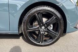 SEAT Leon Photo 5