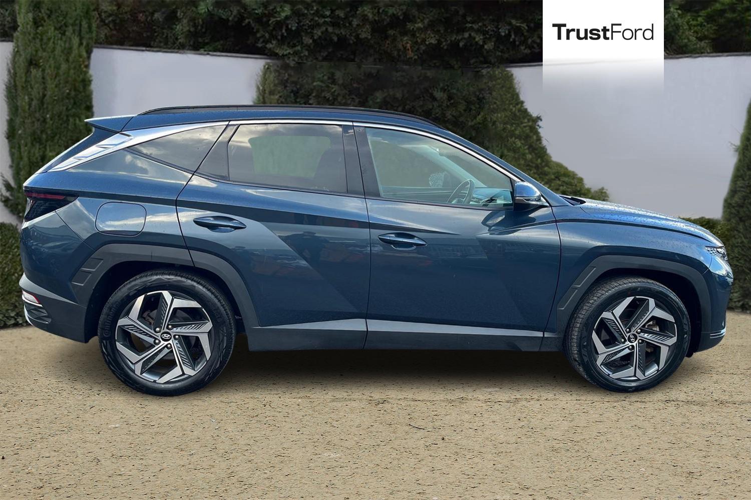 Hyundai TUCSON Photo 2