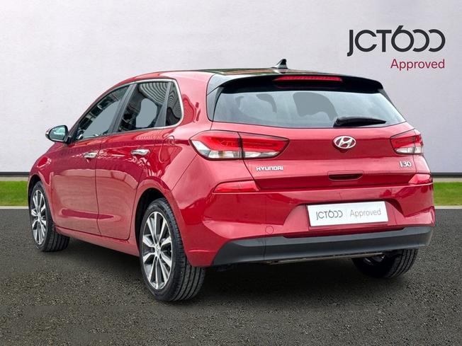 HYUNDAI I30 Photo 3