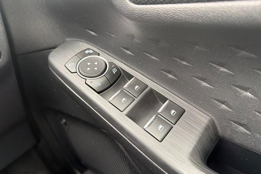 Ford KUGA Photo autoimg-28641188575edc54799dcb5e5f50b75ee1c818d1.jpg