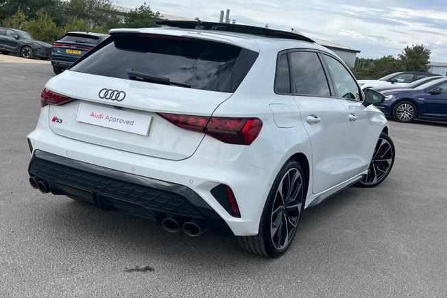 AUDI S3 Photo 59