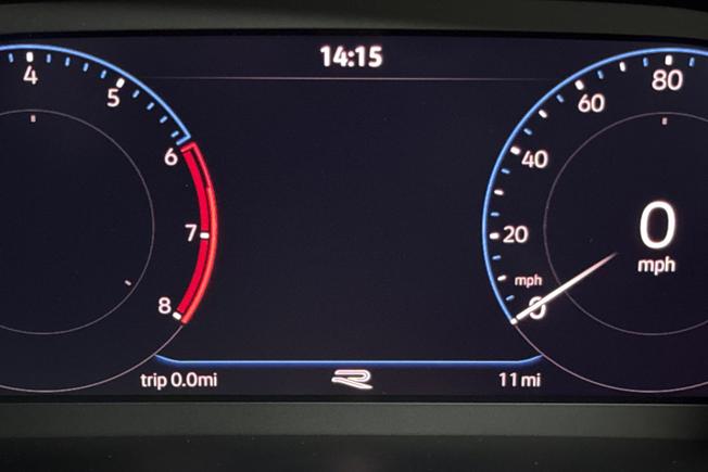 VOLKSWAGEN T-Cross Photo 15