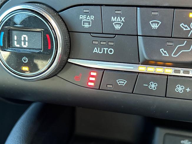 Ford Focus Photo 46