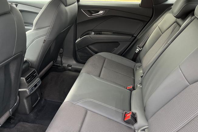 AUDI Q4 E-Tron Photo 40
