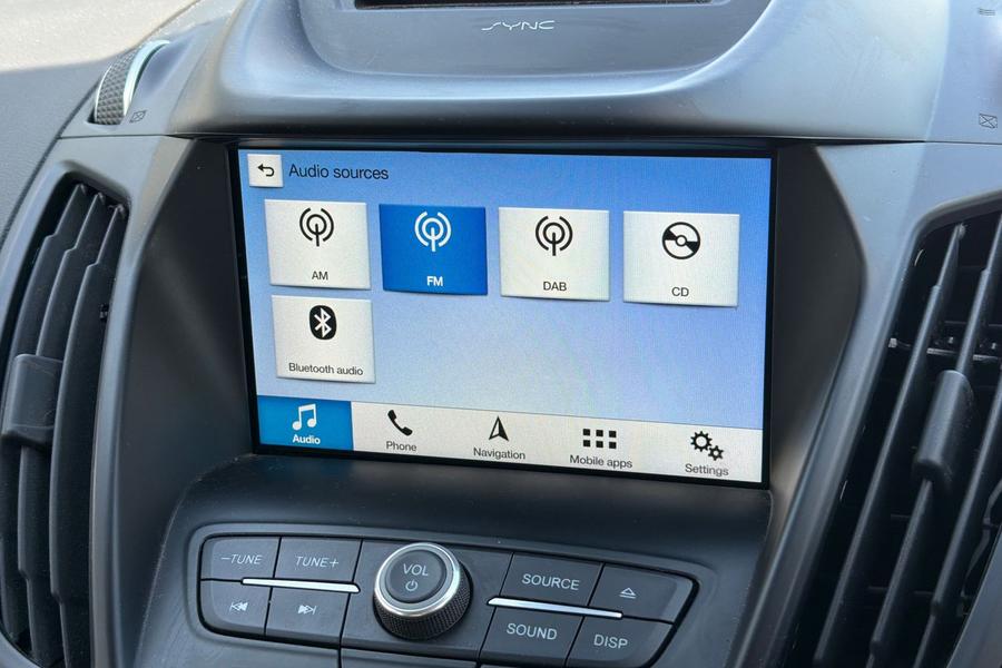 Ford KUGA Photo autoimg-2869e8b167702787cf8883ec5c92f7d3e9419fd2.jpg