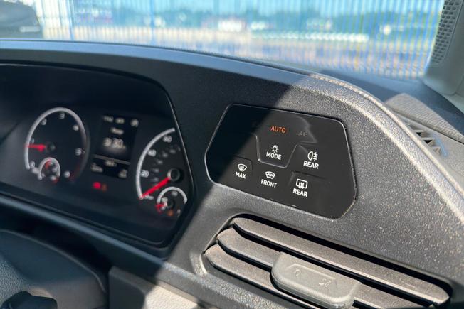Volkswagen Caddy Photo 38