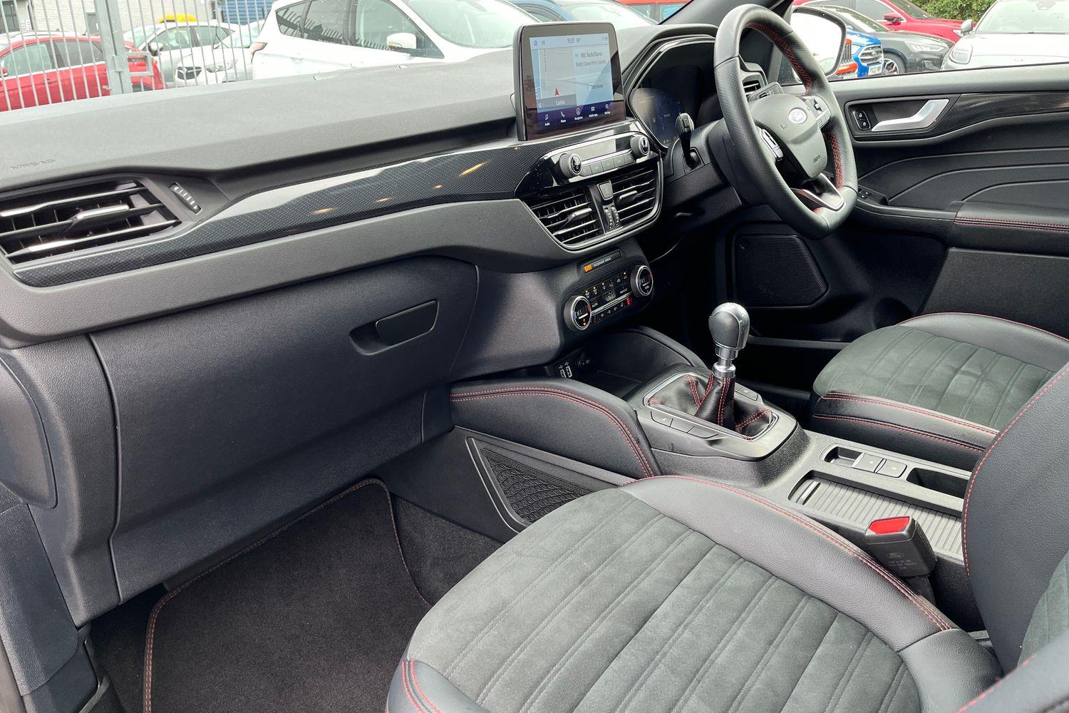 Ford KUGA Photo 17