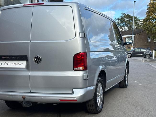 VOLKSWAGEN Transporter Photo 31