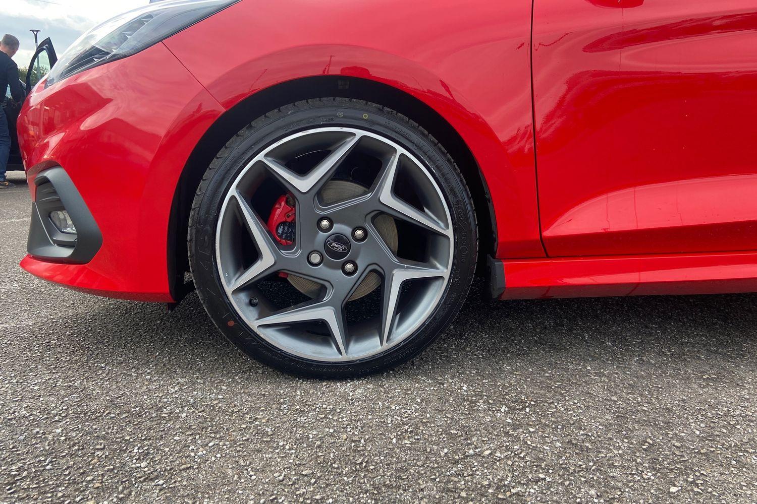 Ford FIESTA Photo 21