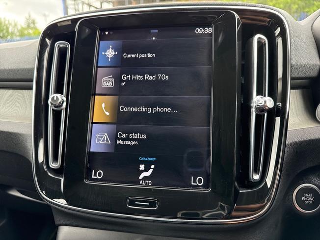VOLVO Xc40 Photo 13