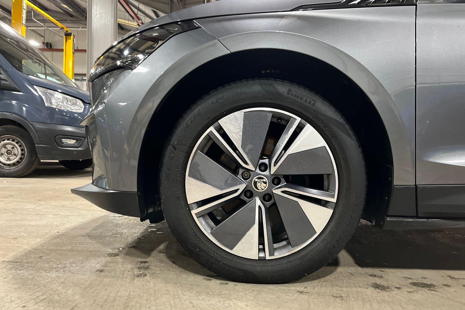 Skoda ENYAQ Photo 7