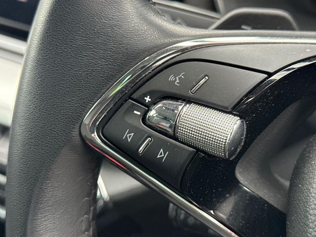 ŠKODA Octavia Photo 16