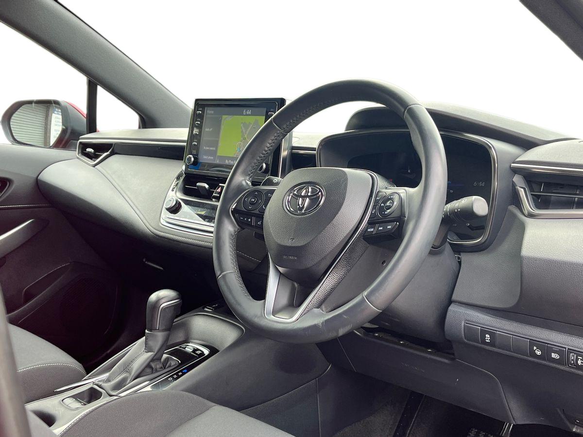 Toyota Corolla Photo 19