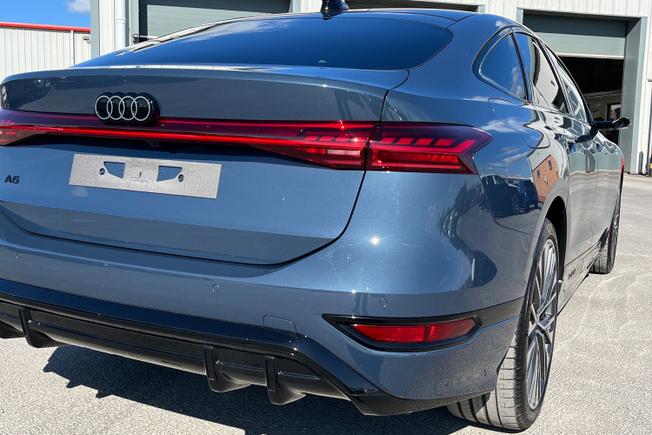 AUDI A6 e-tron Sportback Photo 18