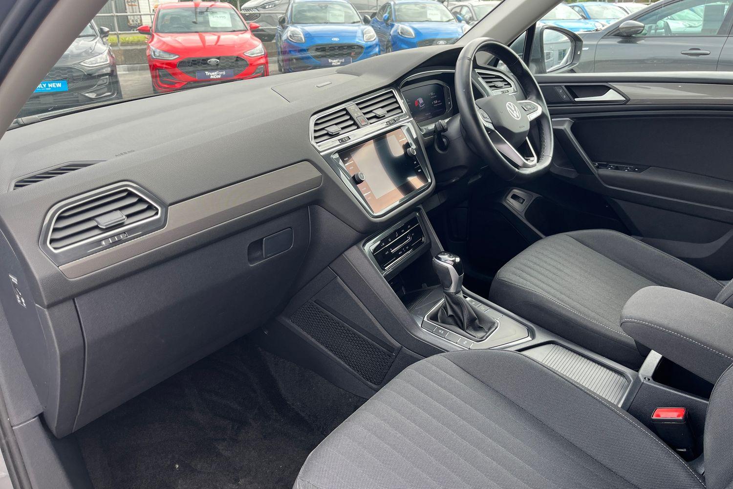 Volkswagen TIGUAN ALLSPACE Photo 17