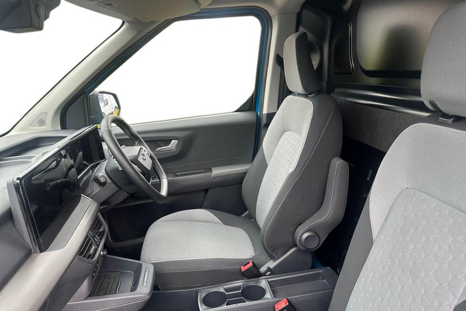 Used Ford E-TRANSIT COURIER 10