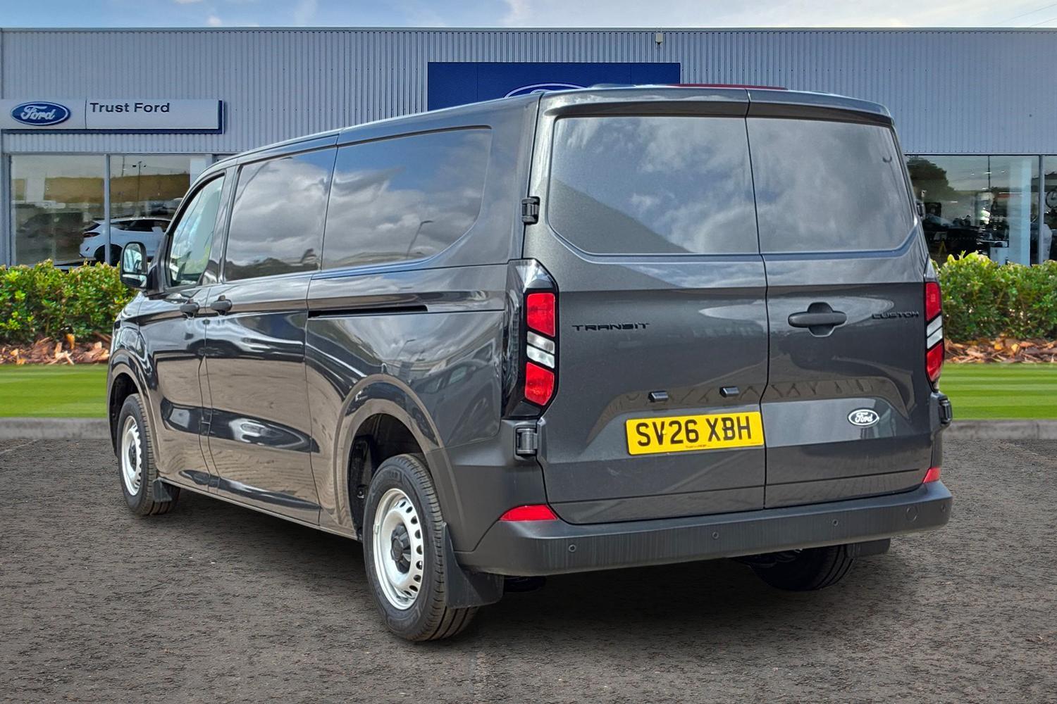 Ford TRANSIT CUSTOM Photo 1