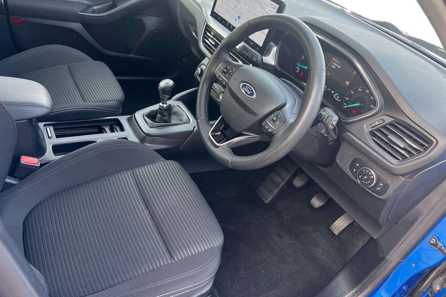 Ford Focus Photo 8