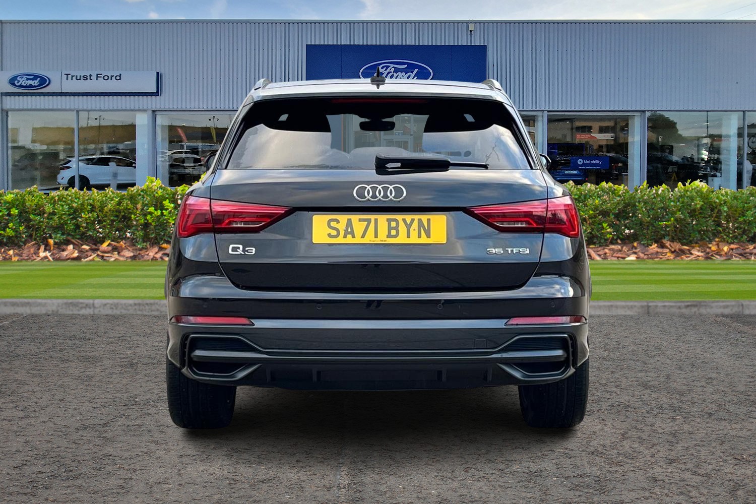 Audi Q3 Photo 6