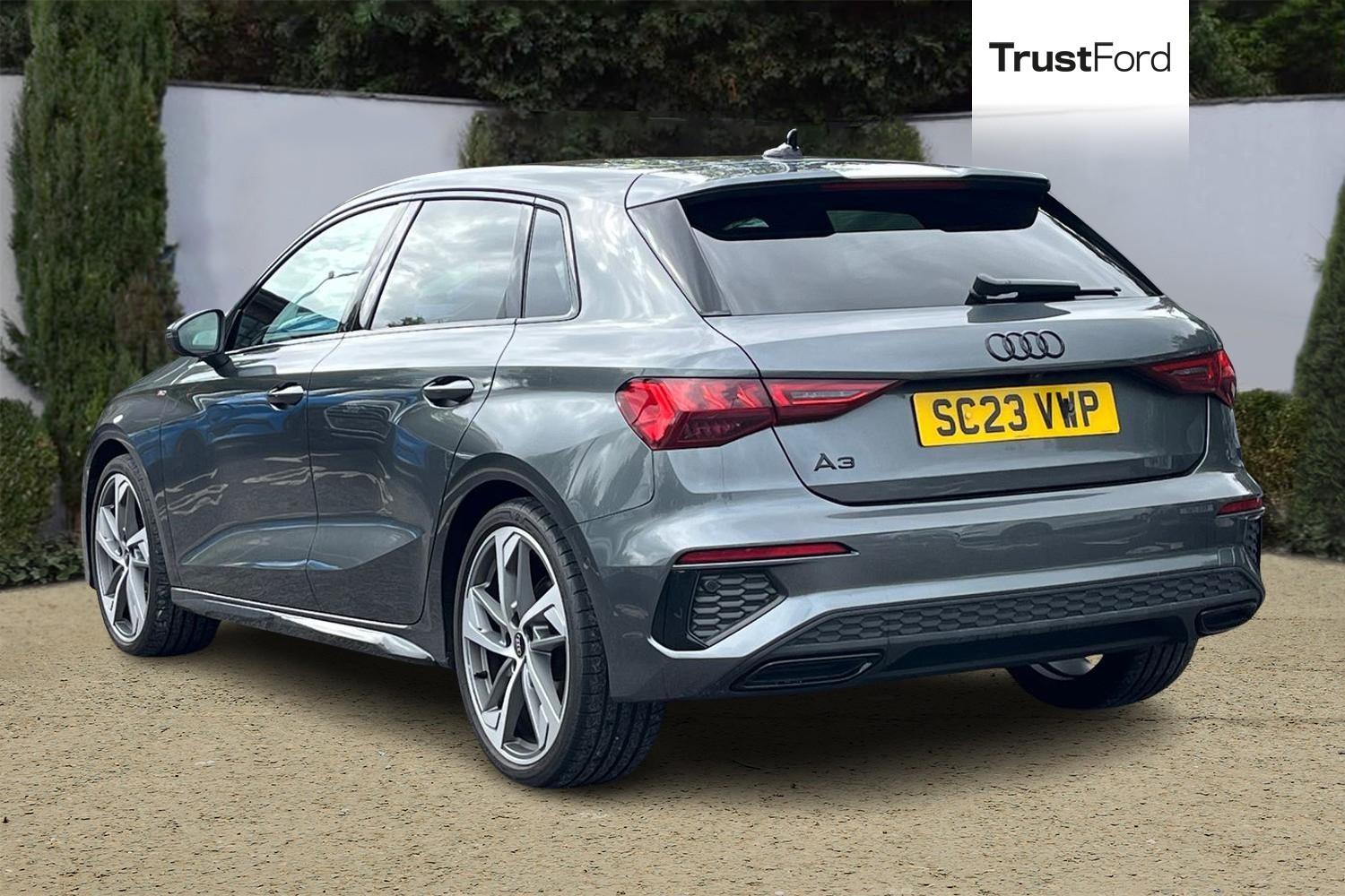 Audi A3 Photo 1