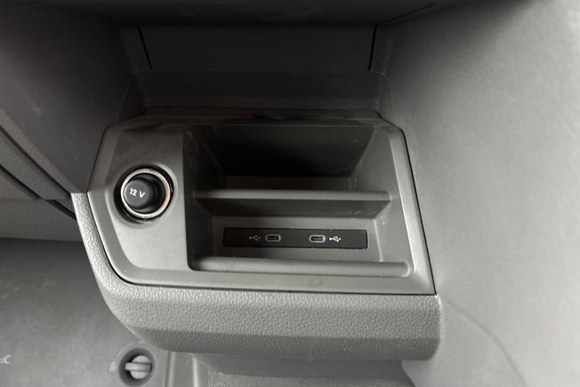 Volkswagen Crafter Photo 31