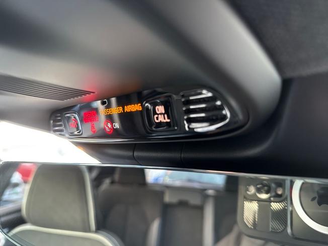 VOLVO Xc40 Photo 51