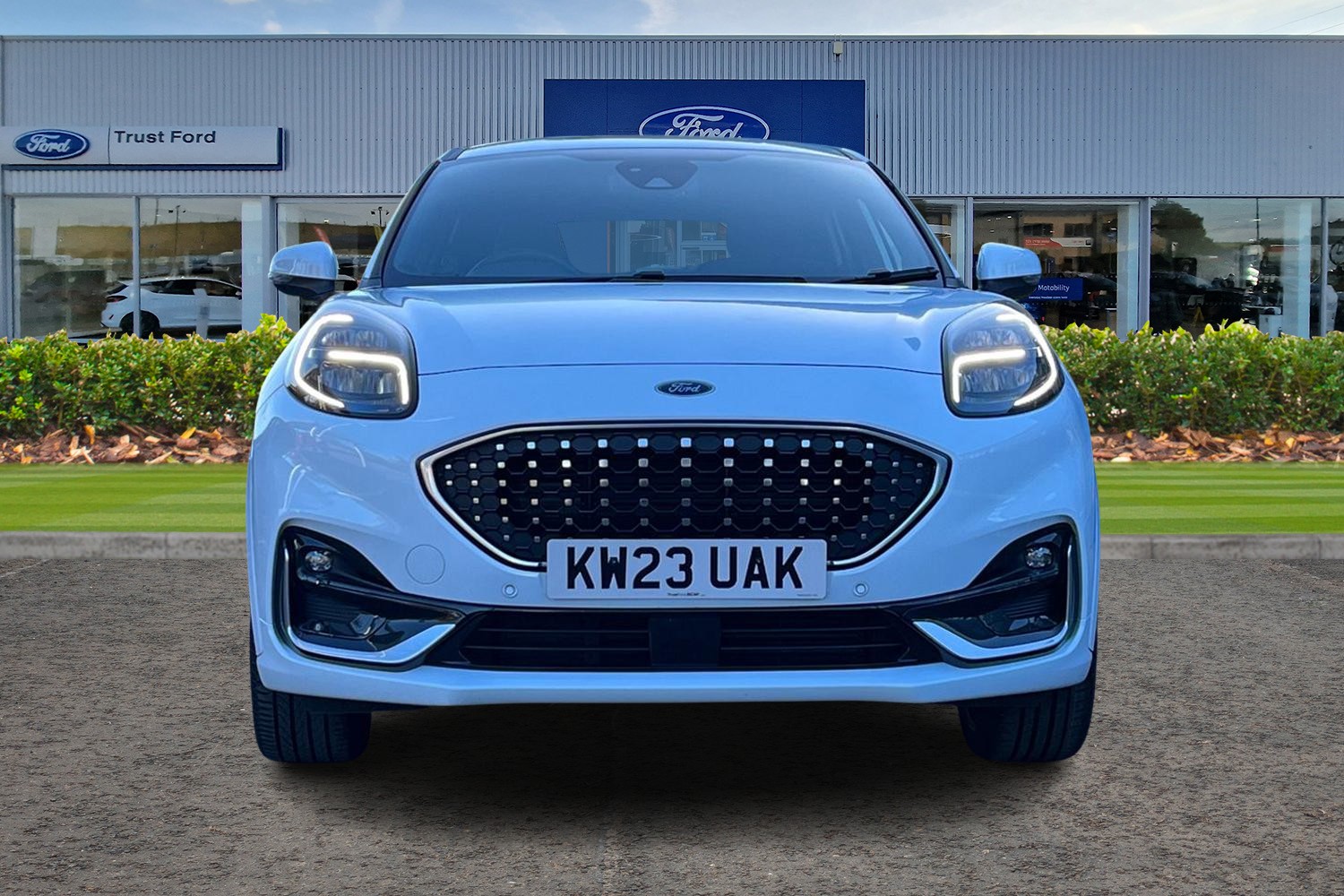 Ford PUMA Photo 5