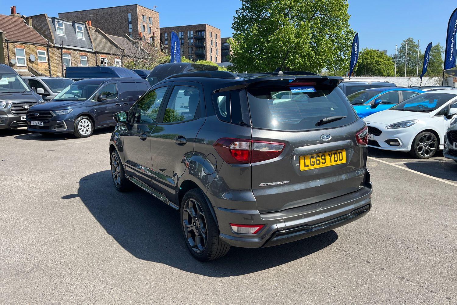 FORD ECOSPORT Photo 32