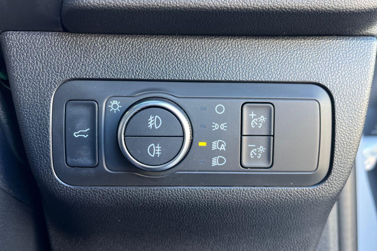 Ford Kuga Photo 31