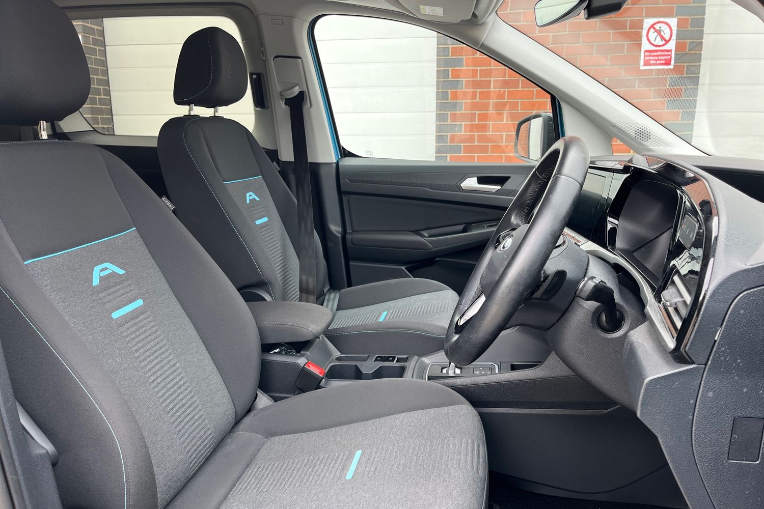 Ford TOURNEO CONNECT Photo 16