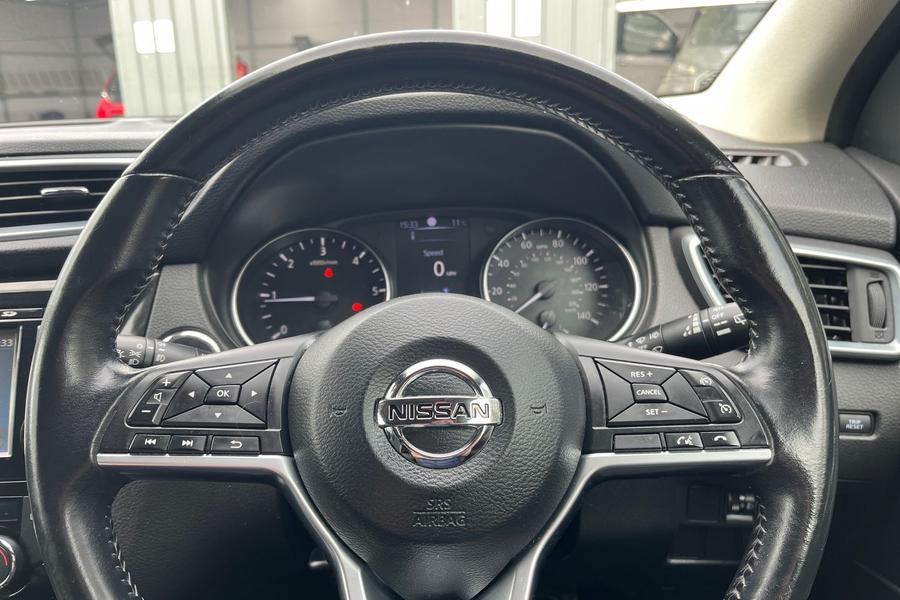 Nissan Qashqai Photo autoimg-2892c93a4697f02cdfb757cd07ab509316e91ceb.jpg
