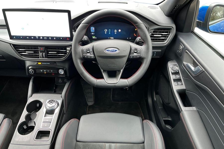 Ford KUGA Photo autoimg-289eaabf04f83b4a85c1a0c92024dc49a641e2f7.jpg