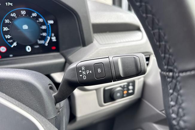 VOLKSWAGEN e-Transporter Photo 38