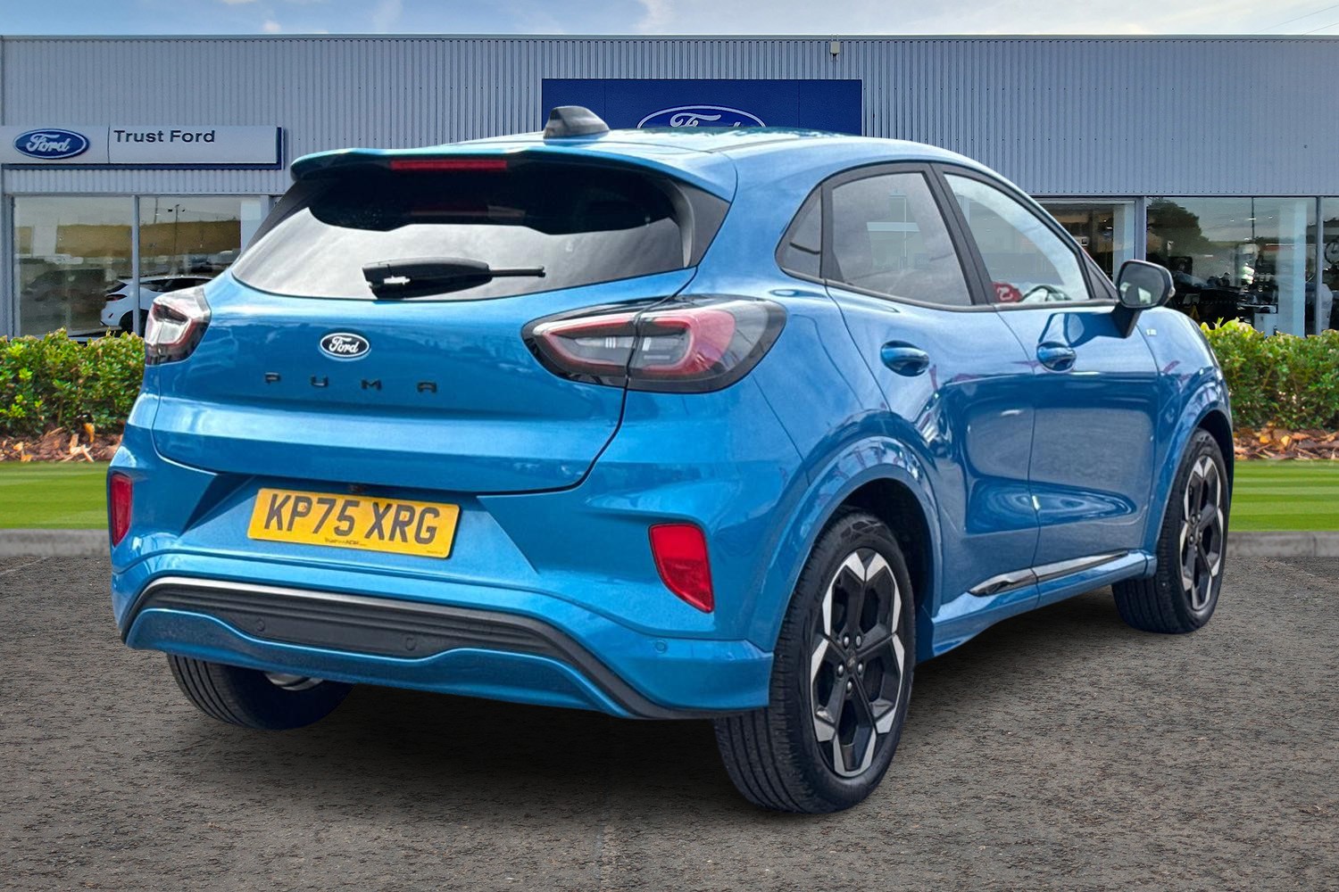 Ford PUMA Photo 3