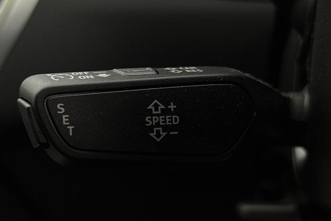 AUDI A6 Photo 31