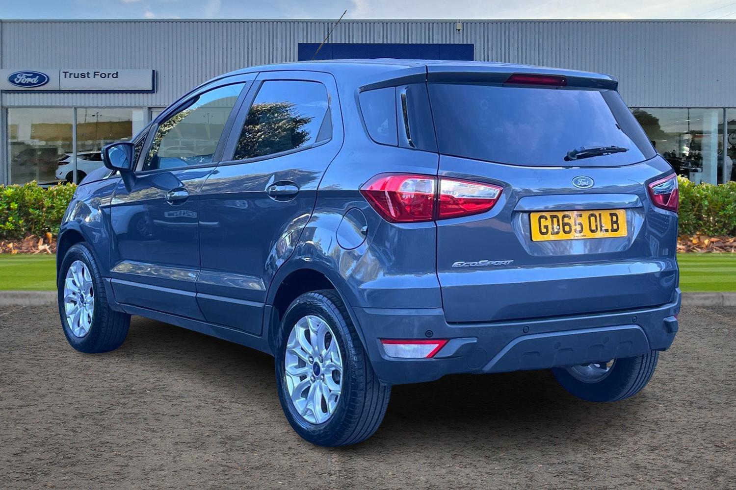 Ford ECOSPORT Photo 1