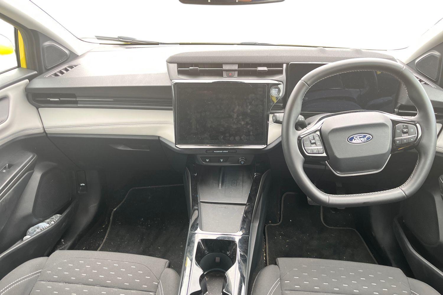 Ford Puma Gen-E Photo 9