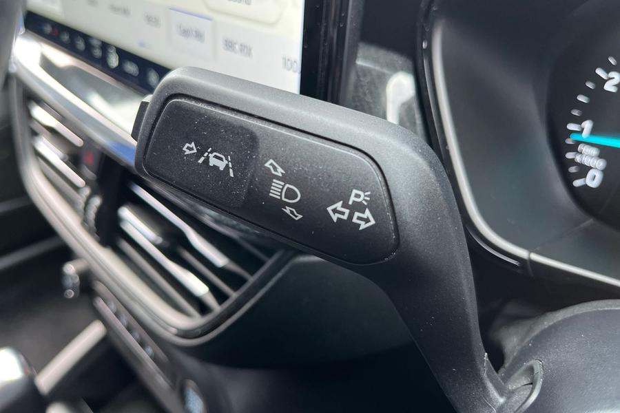 Ford Focus Photo autoimg-28bac32864a6bfed2b06eb9edf1d8ad8023e0efb.jpg